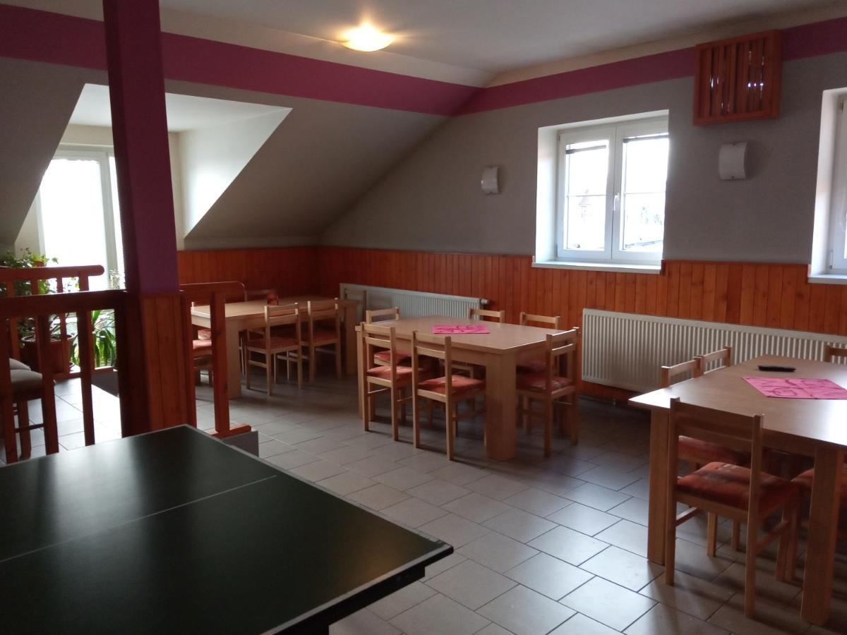 Penzion&ubytování Chrast  Esterno foto