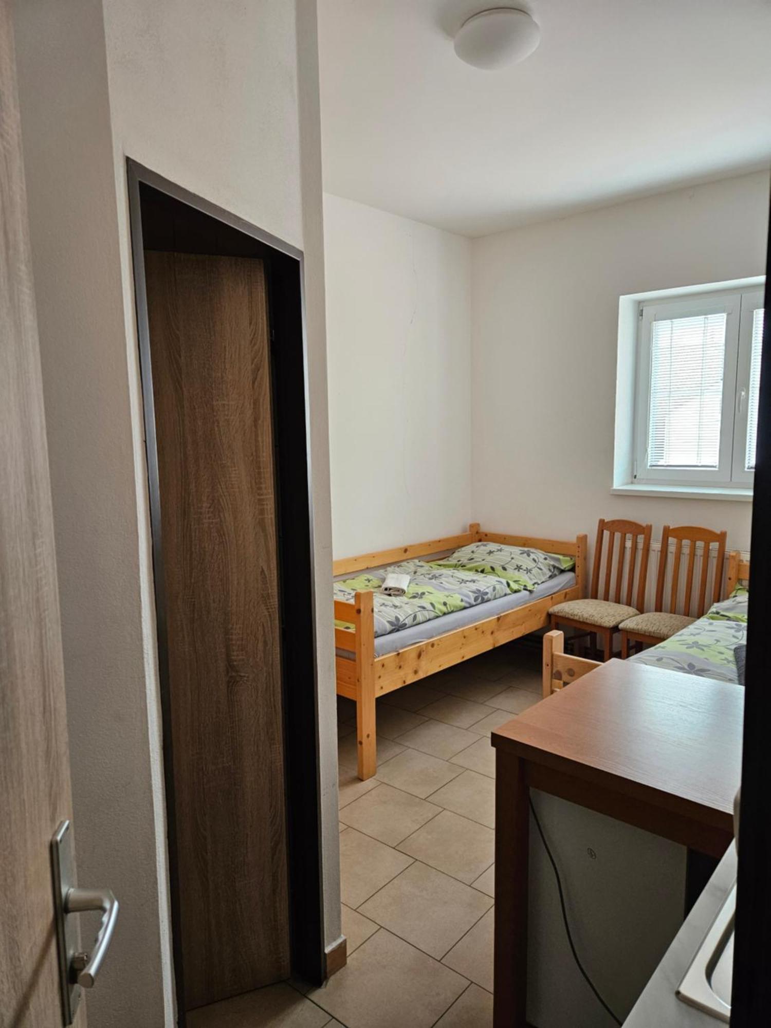 Penzion&ubytování Chrast  Esterno foto